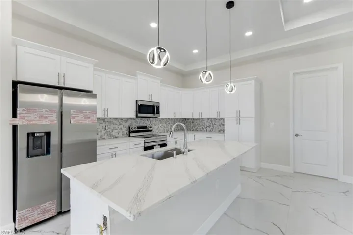 4409  5th W ST, Lehigh Acres, FL 33971