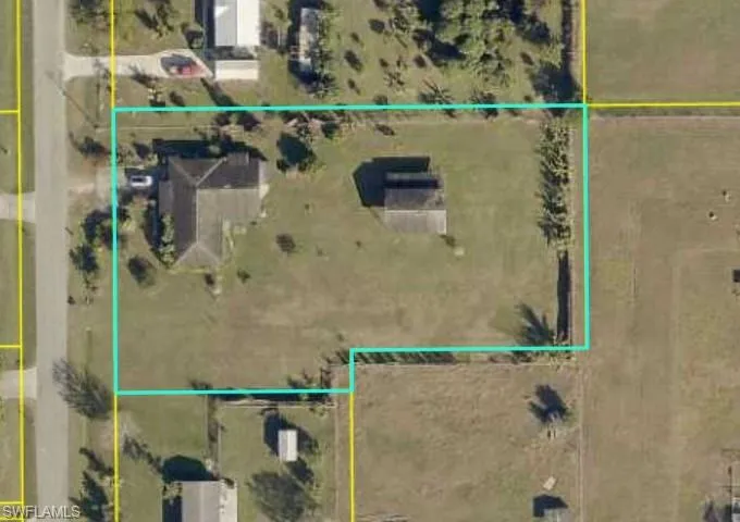 Aerial overview of property's location with property boundaries highlighted