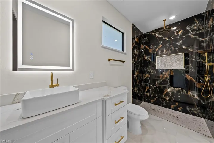 3621  4th W ST, Lehigh Acres, FL 33971