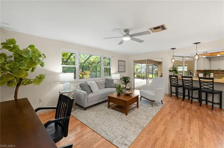 1335 Currier Cir, Fort Myers, Florida 33919