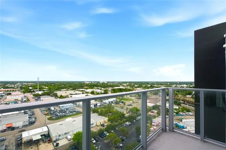 1950 Mayfair St Ph11, Naples, Florida 34104