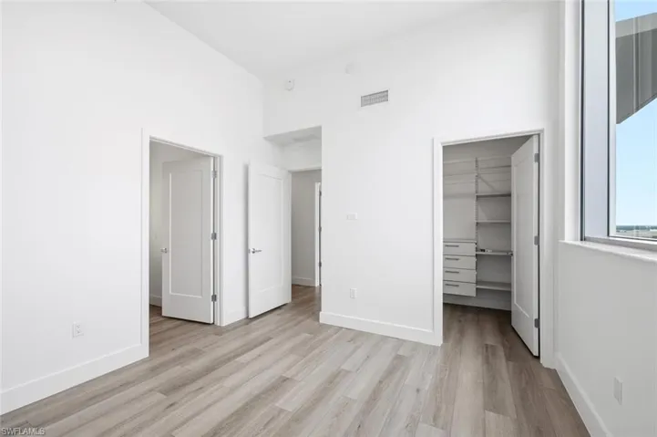 1950 Mayfair St Ph11, Naples, Florida 34104