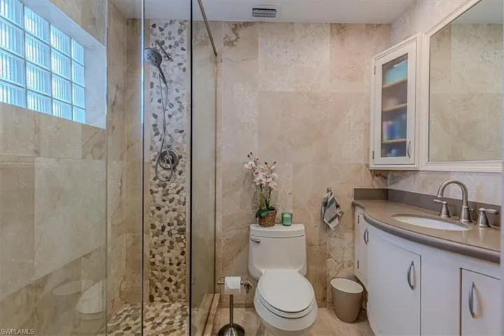 221 Viking Way, Naples, Florida 34110