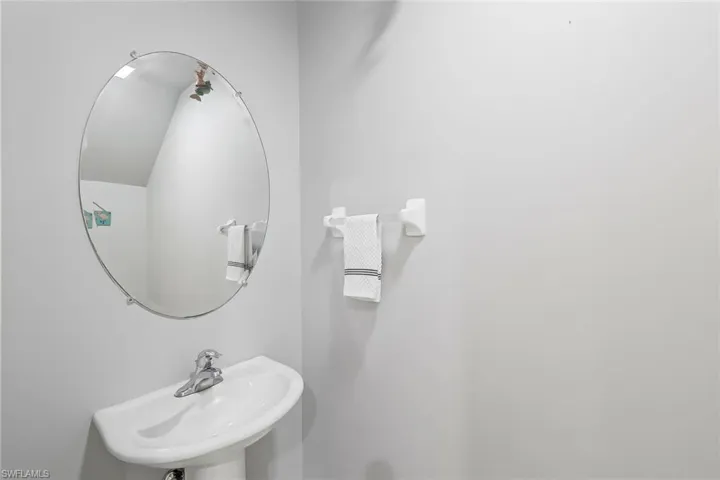 Bathroom with sink
