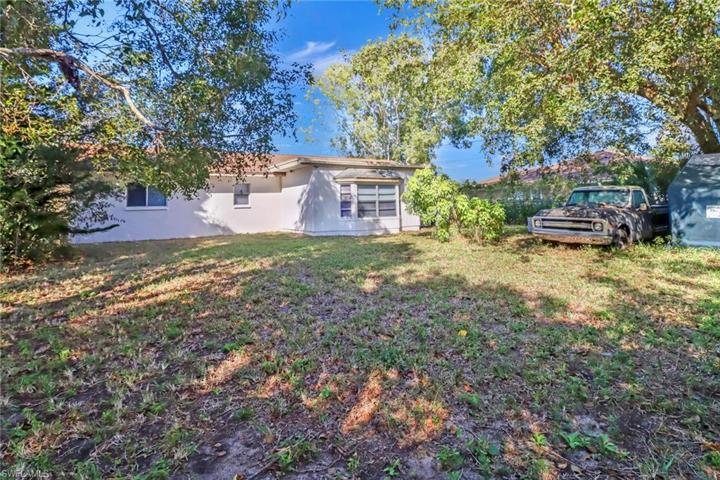 1716  49th SW ST, NAPLES, FL 34116