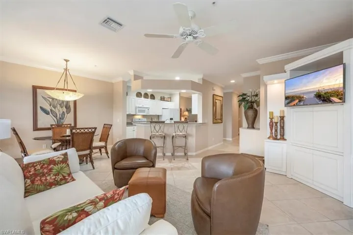 5060  Yacht Harbor  CIR, Naples, FL 34112