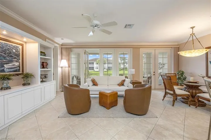 5060  Yacht Harbor  CIR, Naples, FL 34112