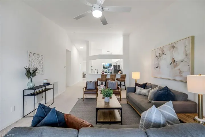 2390 Piccadilly Circus 202, Naples, Florida 34112
