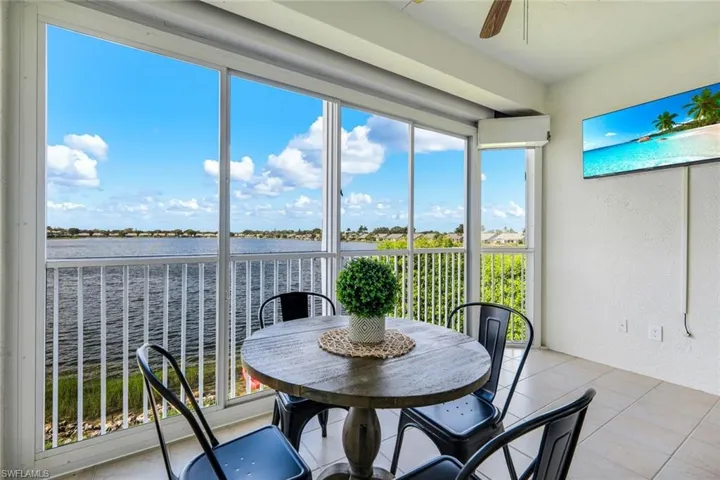 2390 Piccadilly Circus 202, Naples, Florida 34112