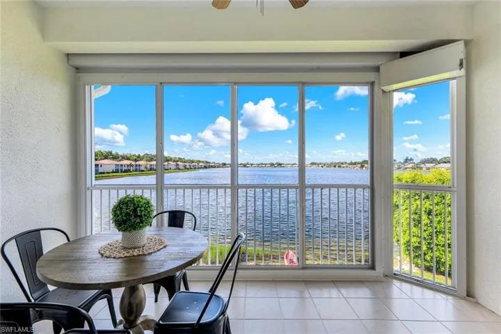 2390 Piccadilly Circus 202, Naples, Florida 34112