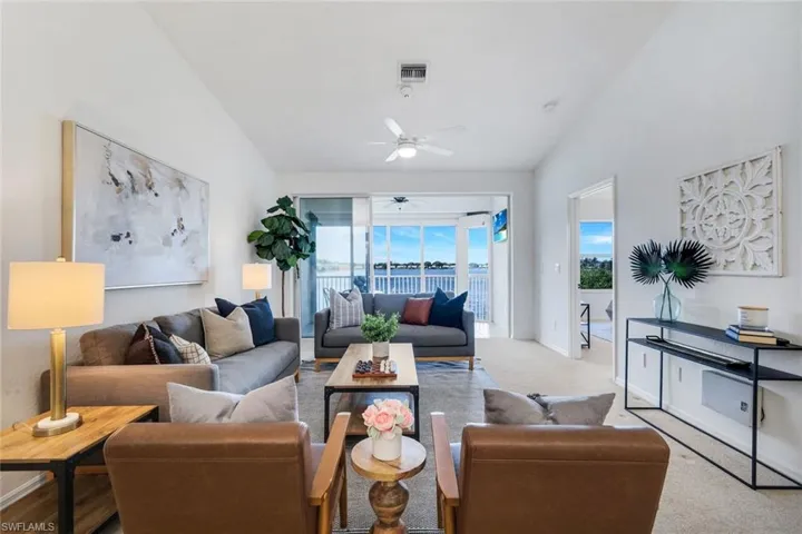 2390 Piccadilly Circus 202, Naples, Florida 34112