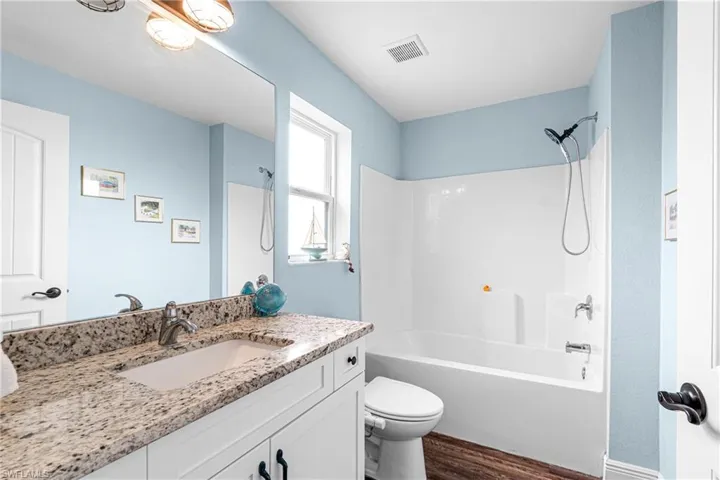 5013 Dania Cir, Labelle, Florida 33935