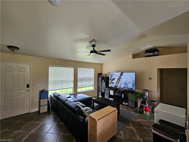 2430 Golden Gate Blvd E, Naples, Florida 34120