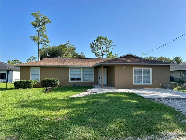 2430 Golden Gate Blvd E, Naples, Florida 34120