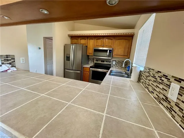 2430 Golden Gate Blvd E, Naples, Florida 34120