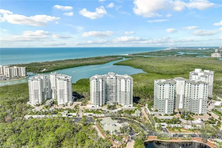 Grande Preserve on Vanderbilt Beach, the Gated Enclave at the Dunes of Naples