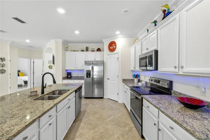 11581  Golden Oak  TER, Fort Myers, FL 33913