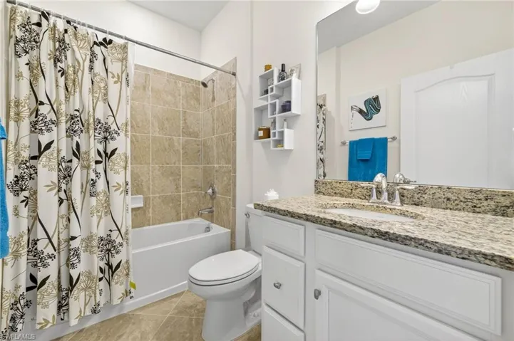 11581  Golden Oak  TER, Fort Myers, FL 33913