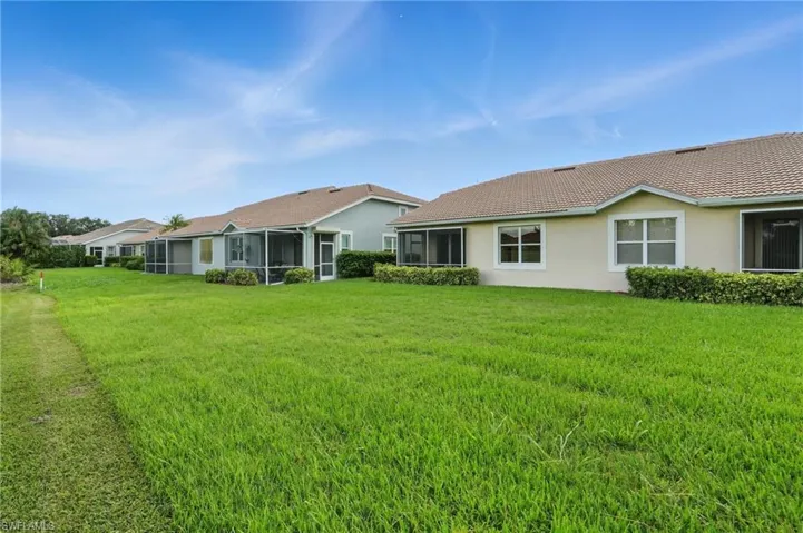 2232  Carnaby  CT, Lehigh Acres, FL 33973