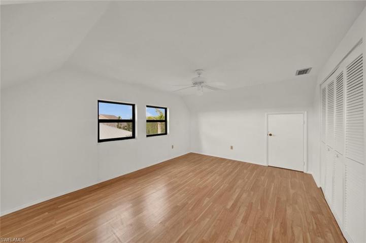 Guest bedroom 1 - upstairs
