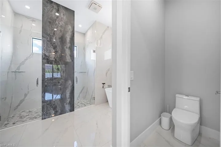 212 Kismet Pkwy W, Cape Coral, Florida 33993