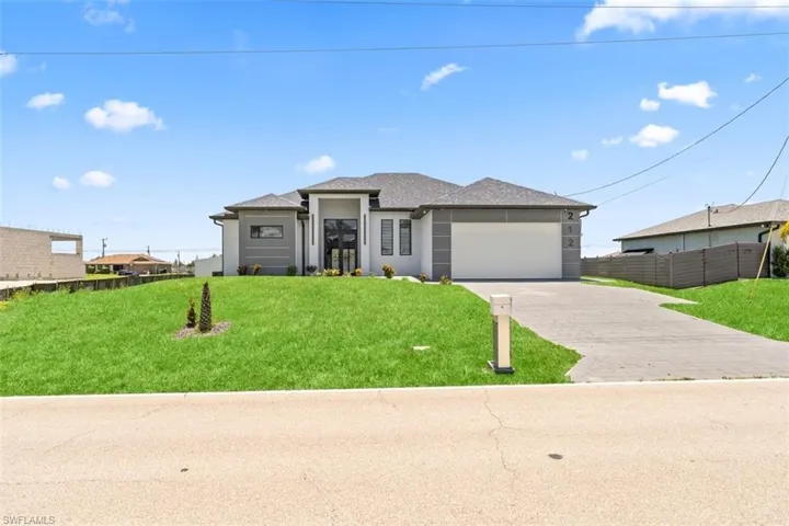 212 Kismet Pkwy W, Cape Coral, Florida 33993