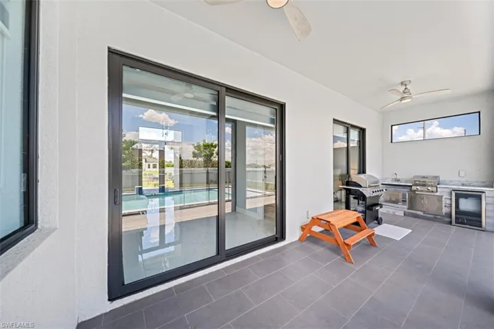 212 Kismet Pkwy W, Cape Coral, Florida 33993