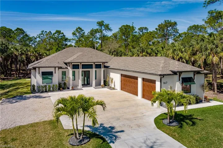 167 9th St Sw, Naples, Florida 34117