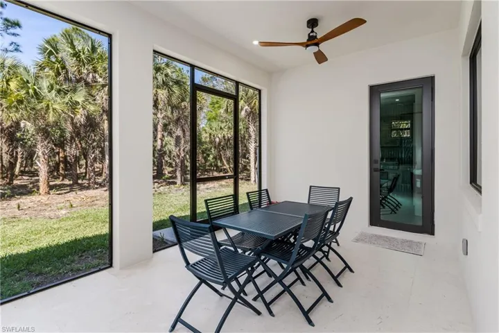 167 9th St Sw, Naples, Florida 34117
