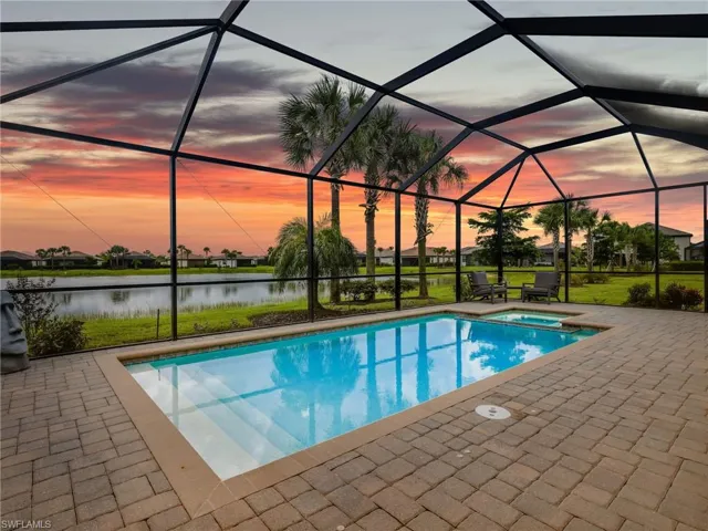 Pool and Spa - Sunrise View