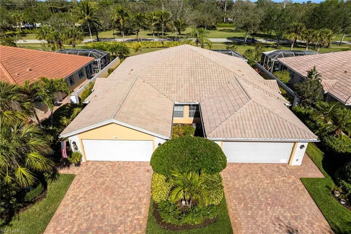 7593  Rozzini  LN, Naples, FL 34114