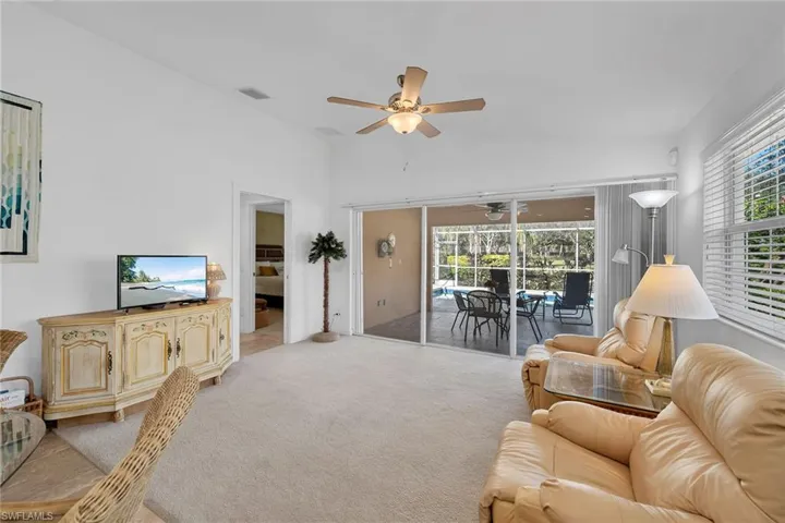 7593  Rozzini  LN, Naples, FL 34114