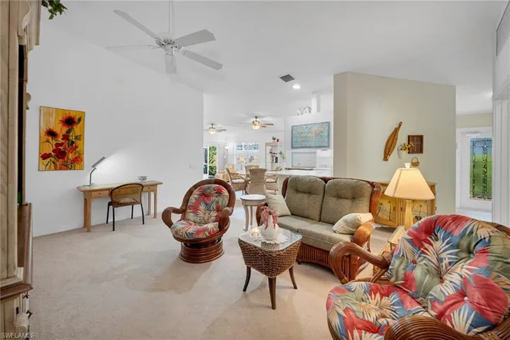 7593  Rozzini  LN, Naples, FL 34114