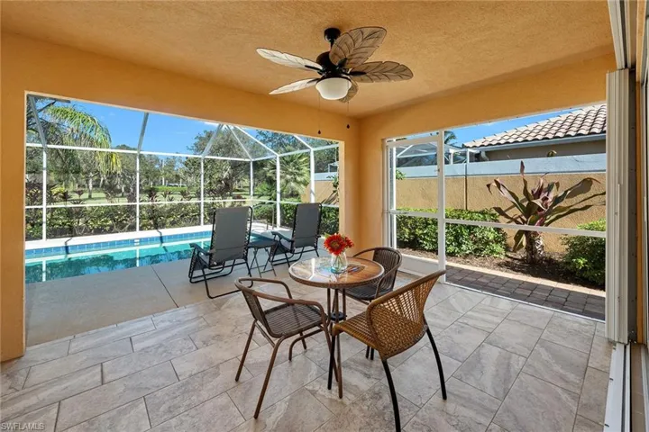 7593  Rozzini  LN, Naples, FL 34114