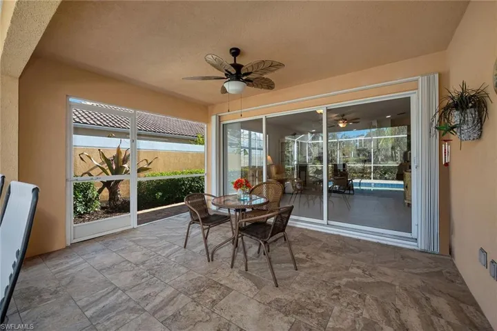 7593  Rozzini  LN, Naples, FL 34114