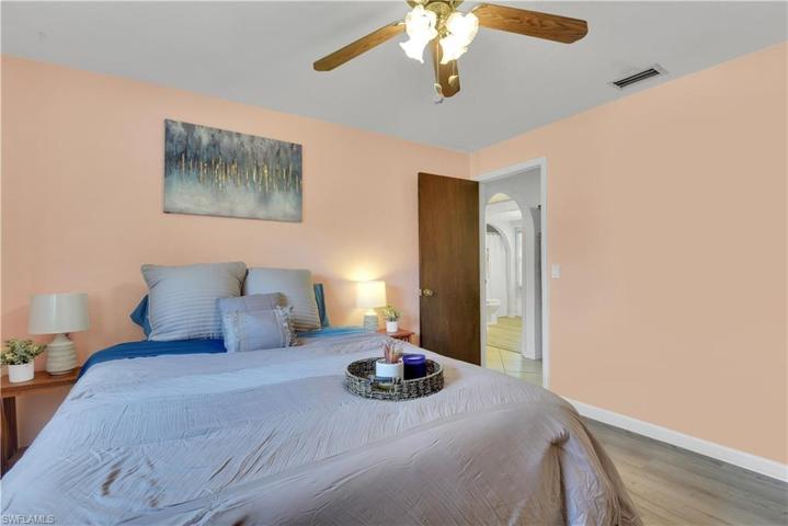 Guest bedroom