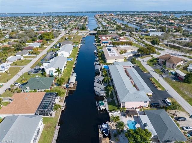 Gulf access canal