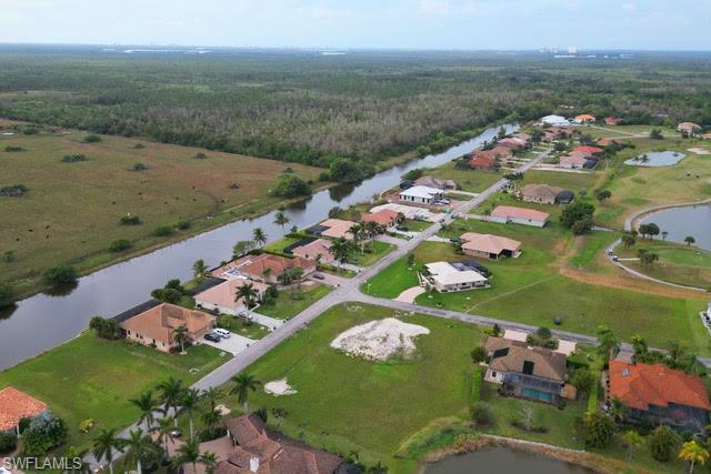 17994  Bluewater  DR, NAPLES, FL 34114