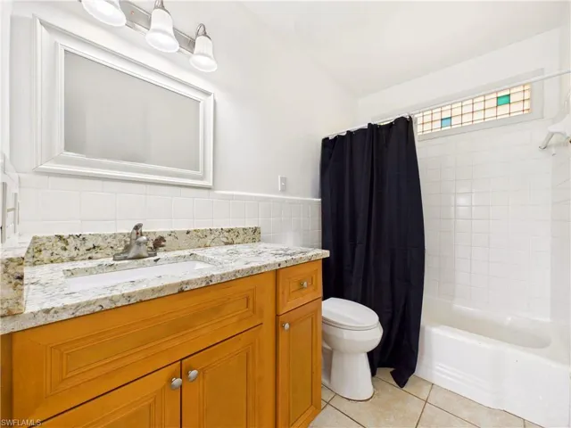 794 Hydrangea Dr, North Fort Myers, Florida 33903