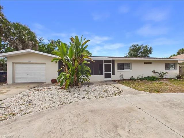 794 Hydrangea Dr, North Fort Myers, Florida 33903