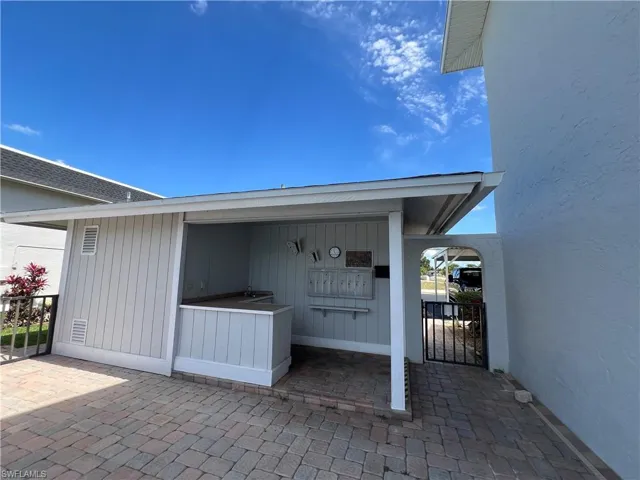COVERED AREA AT POOL