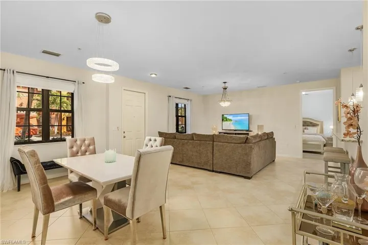 9026 Alturas Ln # 3403, Naples Fl 34113