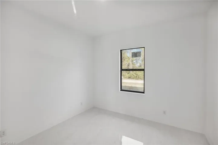 2615  34th  ST, Lehigh Acres, FL 33971