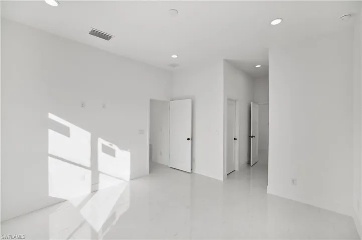 2615  34th  ST, Lehigh Acres, FL 33971