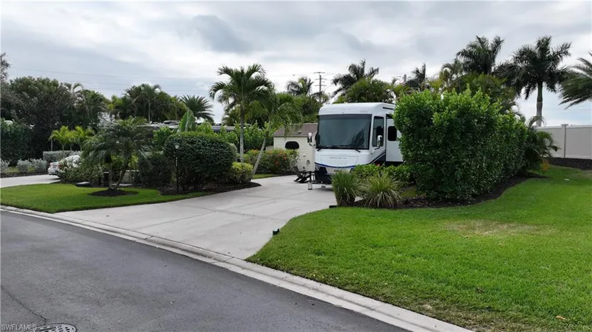4628 Southern Breeze Dr, Naples, Florida 34114