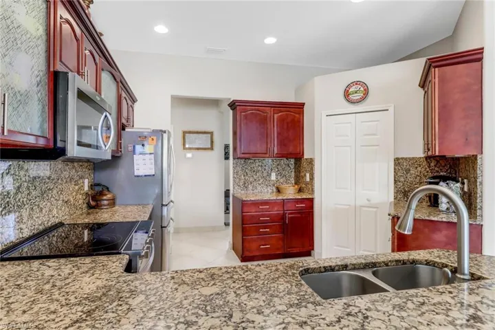 1911 47th Ave Ne, Naples Fl 34120