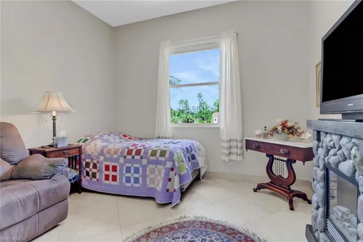 1911 47th Ave Ne, Naples Fl 34120