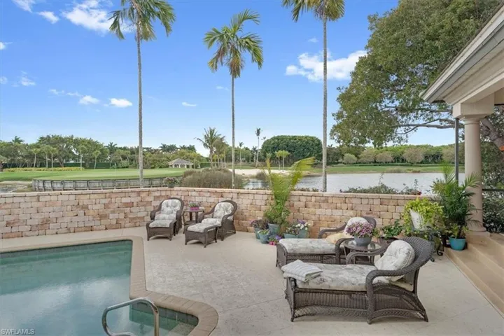 2339 Alexander Palm Dr, Naples, Florida 34105