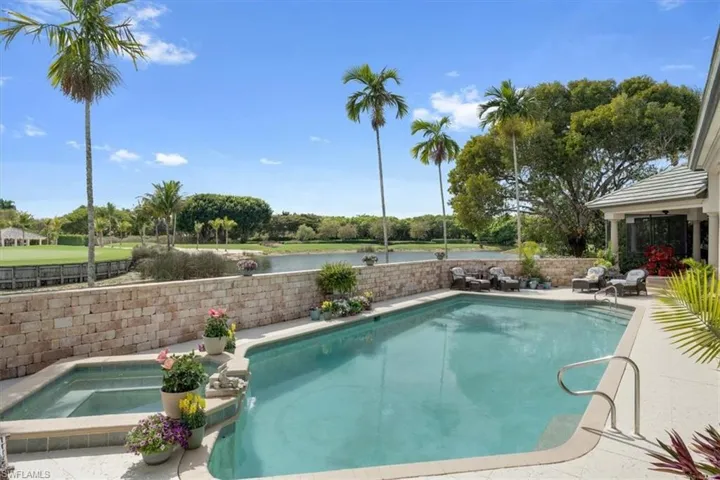 2339 Alexander Palm Dr, Naples, Florida 34105