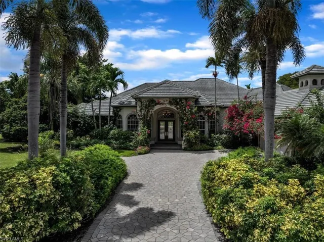 2339 Alexander Palm Dr, Naples, Florida 34105